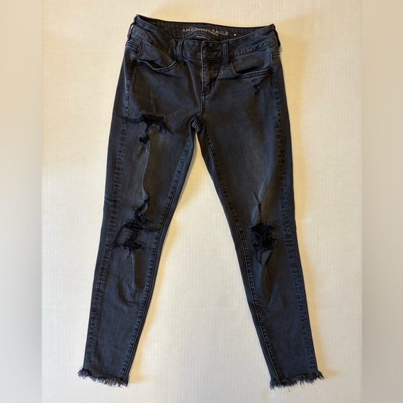 American Eagle super stretch X4 black distressed jeans size 4 R - Picture 7 of 7